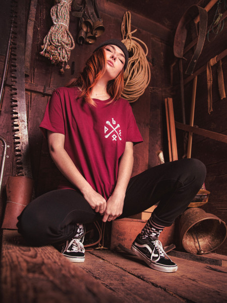 Lucie wears the 'Magic Bones' tee (organic coton) for men and women by swiss streetwear brand bastonnade clothing.