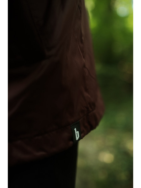 Details of the 'Dead Heart' coach jacket/windbreaker for men and women by swiss streetwear brand bastonnade clothing.